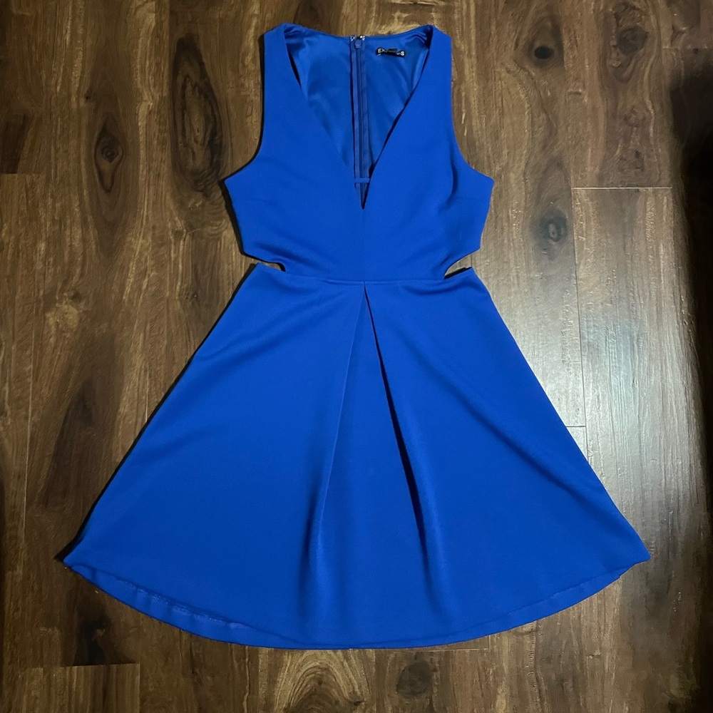 Express cut out dress